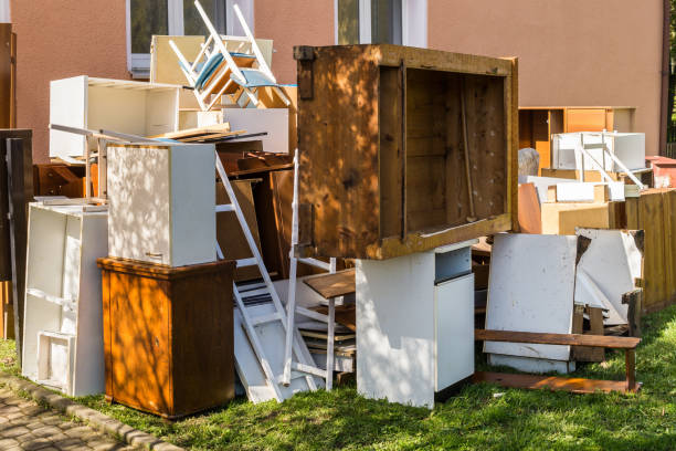 Moving and Downsizing Cleanouts in Steilacoom, WA